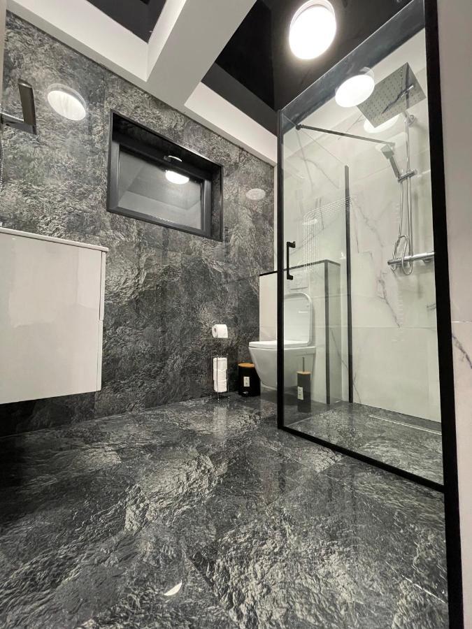 First Line Sea Apartment Năvodari Exterior foto